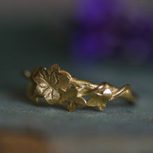 Gold Ivy Ring